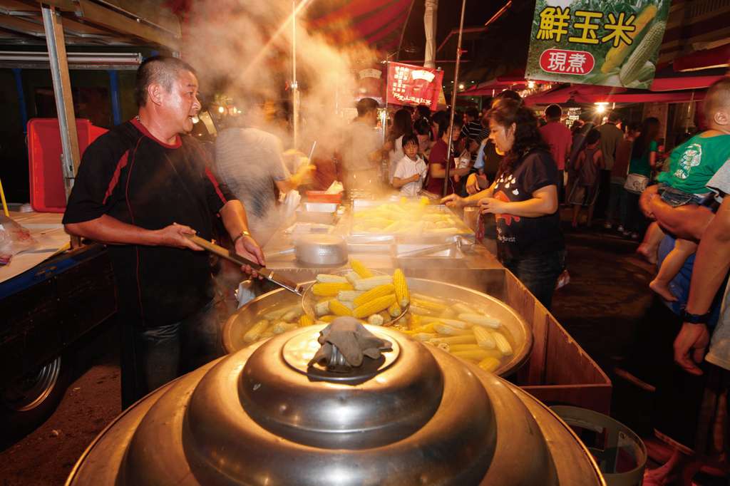 草鞋墩人文觀光夜市